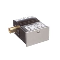 Dwyer Instruments Differential pressure switch, NEMA 4X, 1/4 in NPT connections