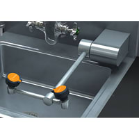 Guardian Equipment Eye Wash Station, AutoFlow Wall Mounted, All Stainless, 90 Degree Swing Down